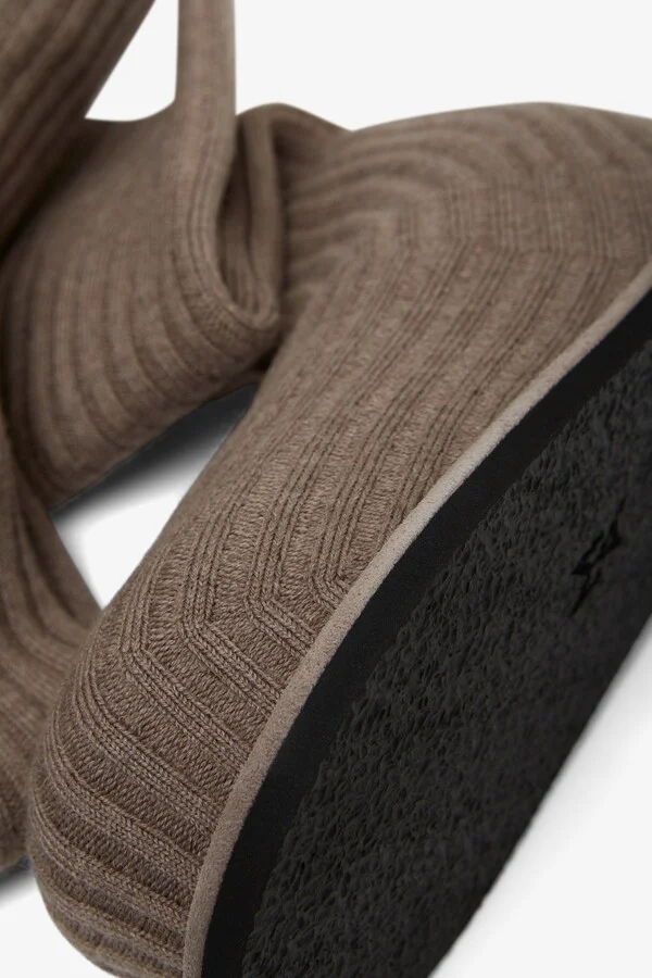 Veneda platform beige knitted stretch boots - Image 5
