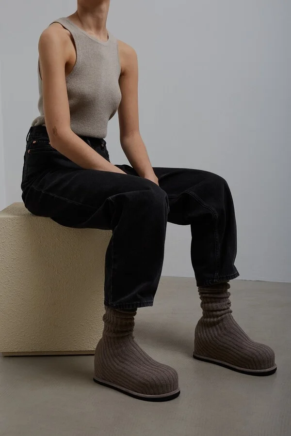 Veneda platform beige knitted stretch boots - Image 7