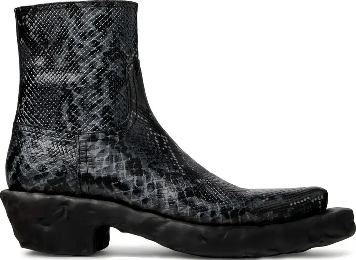 Venga boots