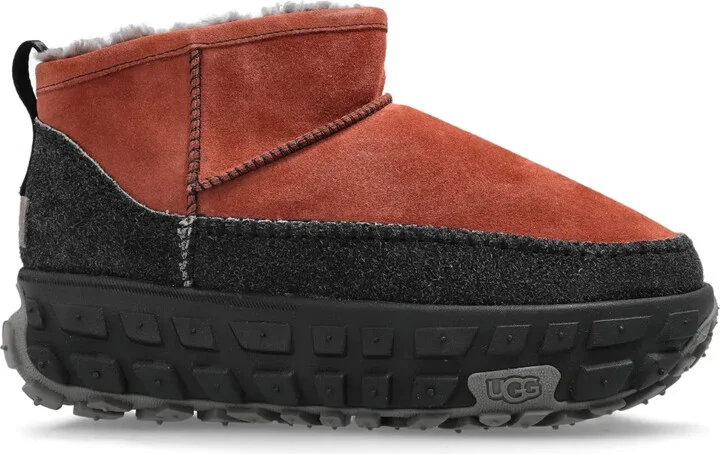 Venture Daze boots