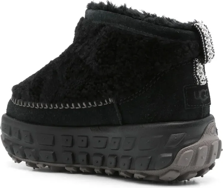 Venture Daze Ultra Mini Cozy boots - Image 3