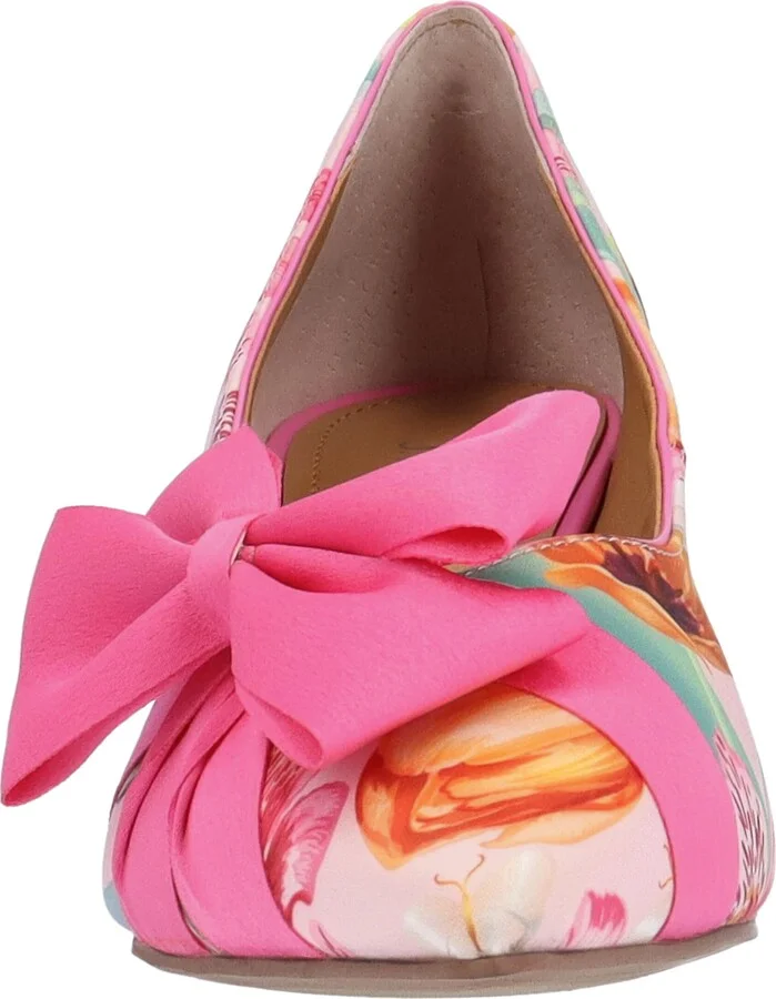 Verbena Pointed Toe Pump - Image 4