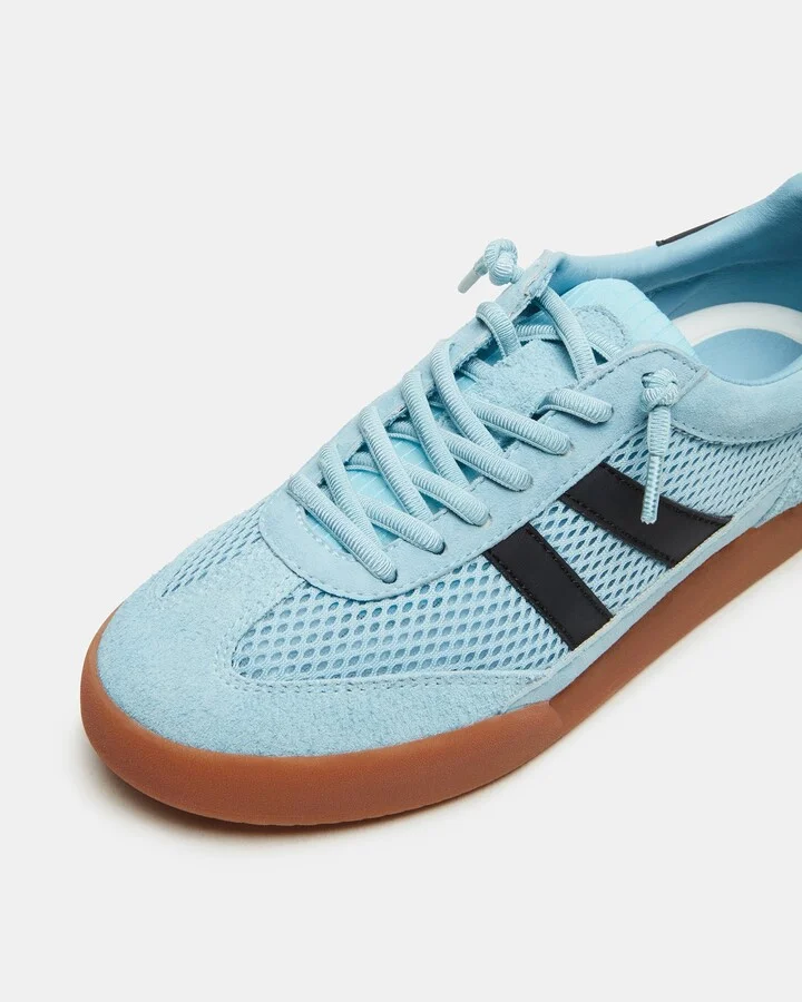 Verdict Light Blue - Image 3