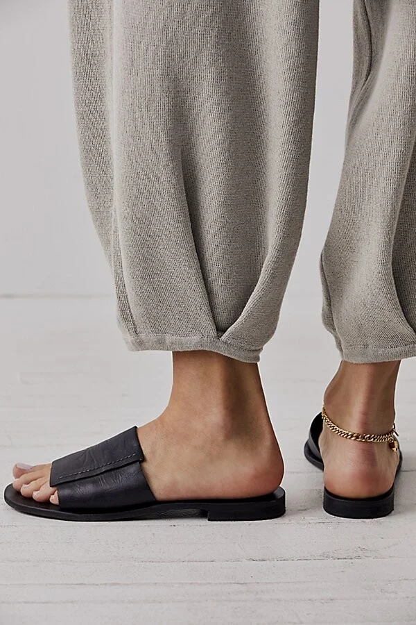 Verona Slide Sandals - Image 3