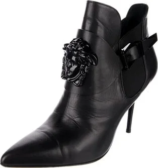 Versace - Image 2