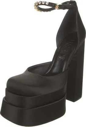 Versace - Image 2