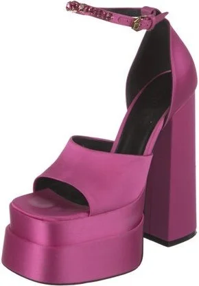 Versace - Image 2