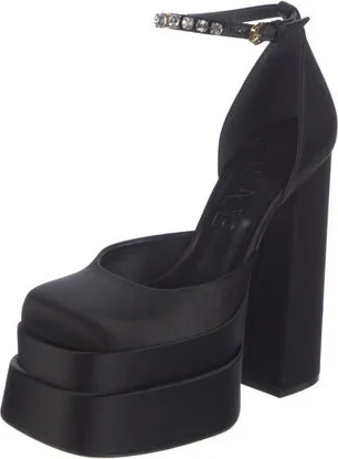 Versace - Image 2