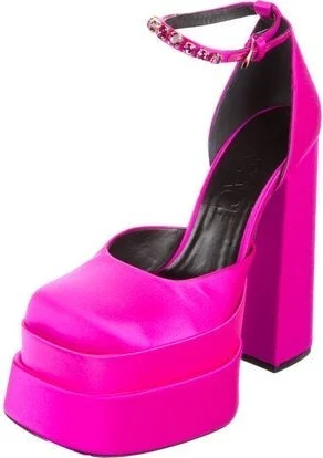 Versace - Image 2