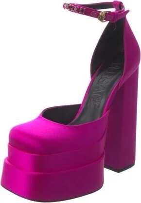 Versace - Image 2