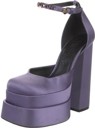 Versace - Image 2