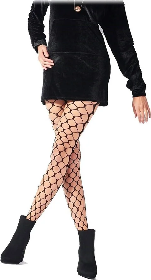 Very Large Net Tight In Black