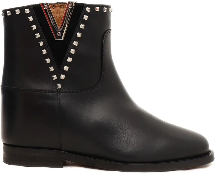 Via Roma 15 Boot