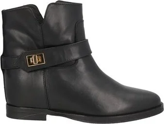 Via Roma 15 Woman Ankle boots