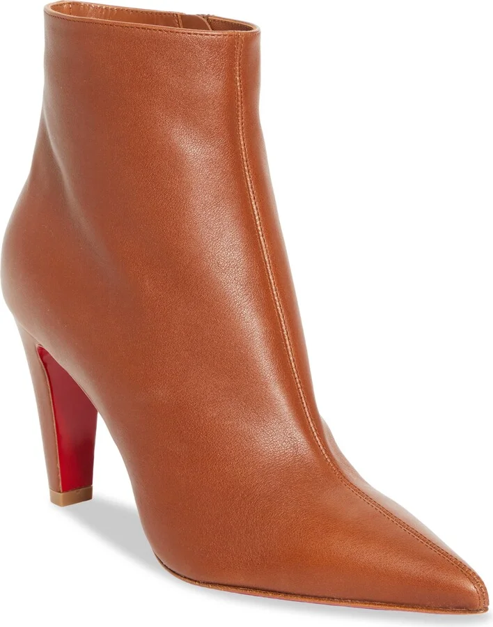 Vibella Pointed Toe Bootie