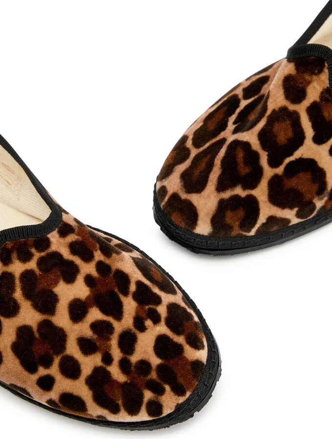 Vibi Venezia Leopard-print Velvet Slippers - Image 3