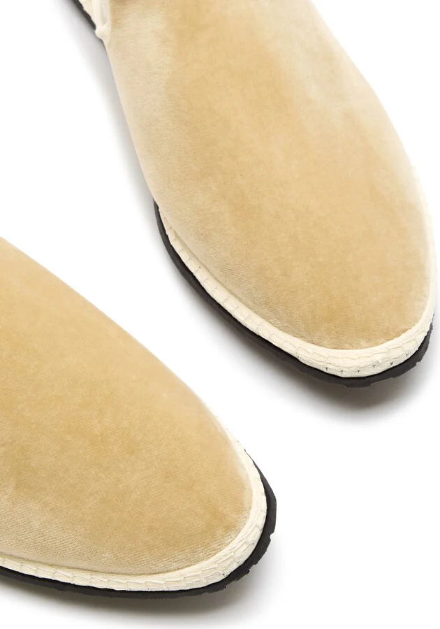 Vibi Venezia Velvet Sliders - Image 3