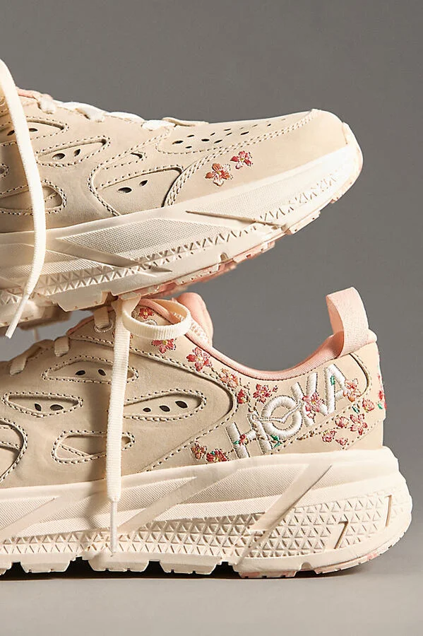Vibrant Bloom Clifton L Sneakers - Image 3