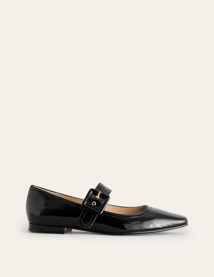 Vic Chisel Toe Mary Janes, Black Patent - Image 2