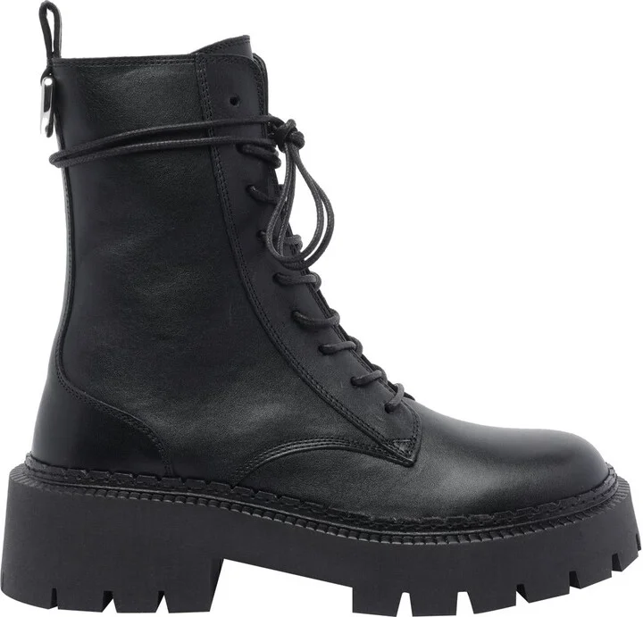 Vic Matie Boots