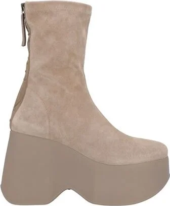 Vic Matiē Woman Ankle boots