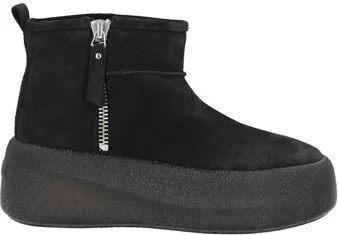 Vic Matiē Woman Ankle boots