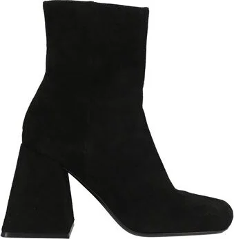 Vic Matiē Woman Ankle boots