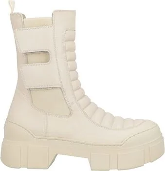 Vic Matiē Woman Ankle boots