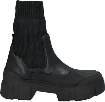 Vic Matiē Woman Ankle boots