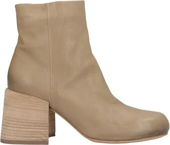 Vic Matiē Woman Ankle boots