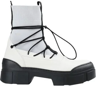 Vic Matiē Woman Ankle boots