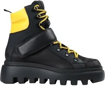 Vic Matiē Woman Ankle boots