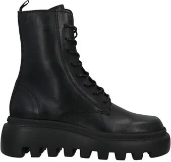Vic Matiē Woman Ankle boots