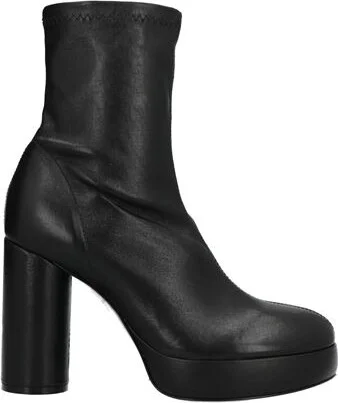 Vic Matiē Woman Ankle boots