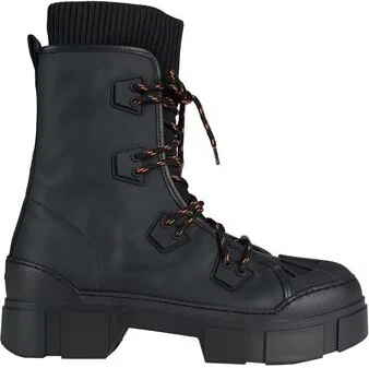 Vic Matiē Woman Ankle boots