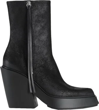 Vic Matiē Woman Ankle boots
