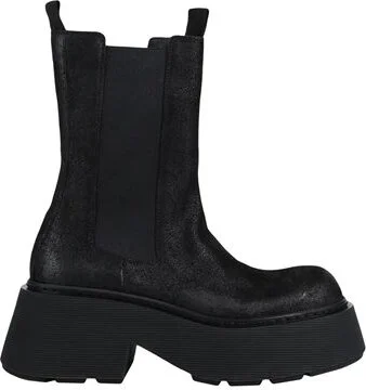 Vic Matiē Woman Ankle boots