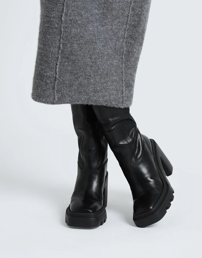 Vic Matiē Woman Boot - Image 4