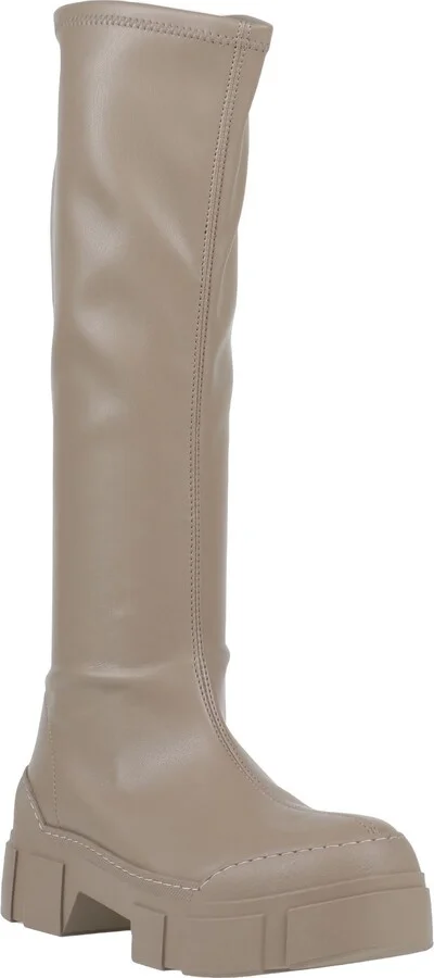 Vic Matiē Woman Boot - Image 4