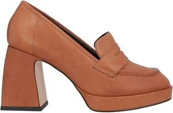 Tan