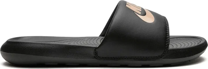 Victori One "Black" slides