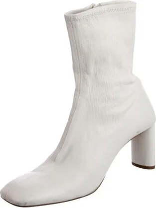 Victoria Beckham - Image 2