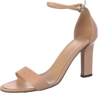 Victoria Beckham - Image 2