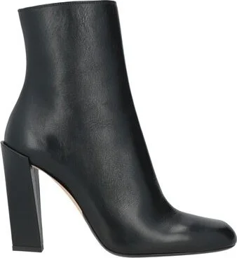 Victoria Beckham Woman Ankle boots