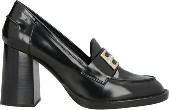 Victoria Beckham Woman Loafers