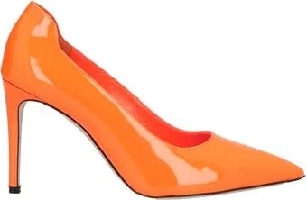 Victoria Beckham Woman Pumps