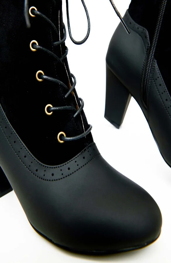 Victorian Boots - Image 2