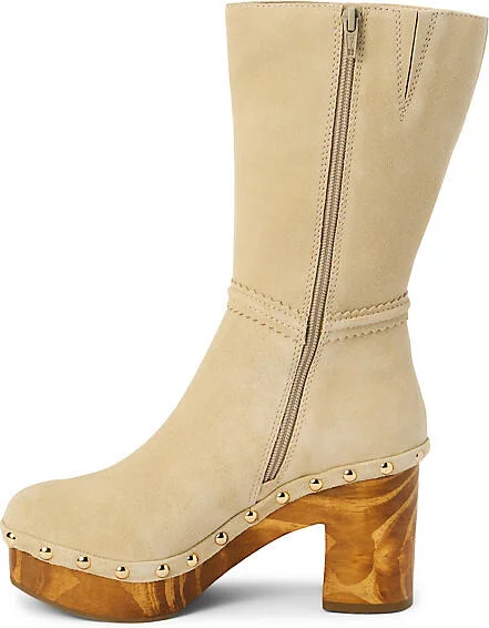 Village Boots - Image 3