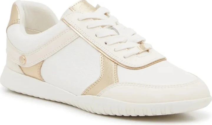 Vince Camuto Danna Ballet Jogger Sneaker