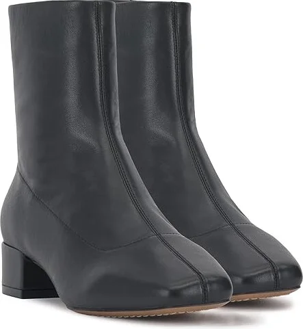 Vince Camuto Findree Women's Boots Black : 7 M, Leather